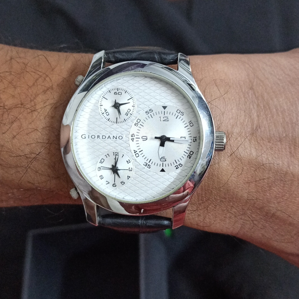 Giordano Men's Wrist Watch - Picture 6 of 7